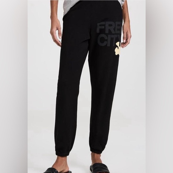 Free City Sweatpants - Picture 1 of 3